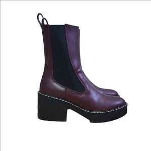 NINE WEST Doleas burgundy faux leather chunky chelsea boots
